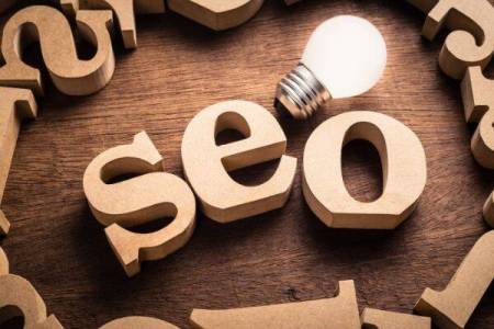 SEO dla stron z dużą ilością treści: jak zachować przejrzystość i skuteczność